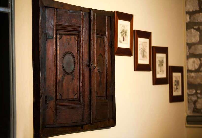 Fotos del hotel Boutique Hotel 1821 En Dolianis:  14