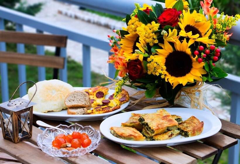 Fotos del hotel Boutique Hotel 1821 En Dolianis:  10