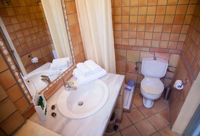 Fotos del hotel Boutique Hotel 1821 En Dolianis:  7