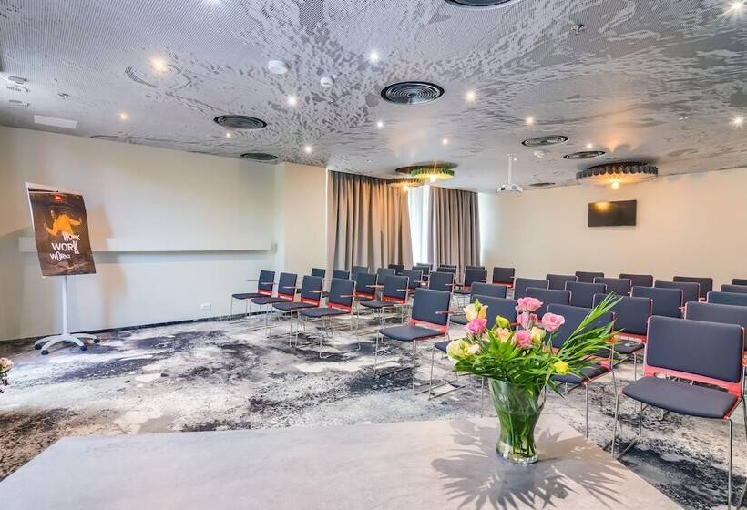 Fotos del hotel Ibis Bucharest Politehnica:  9