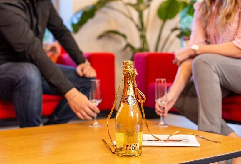 Fotos del hotel Ibis Bucharest Politehnica:  4