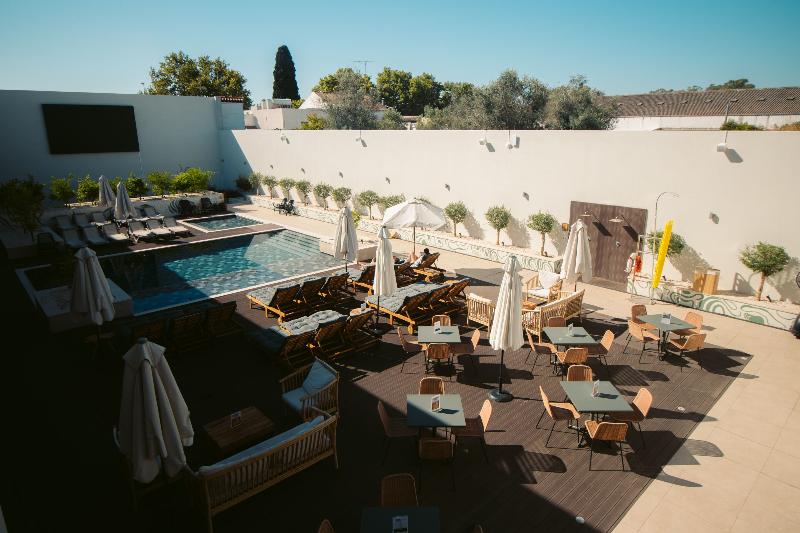 Fotos del hotel Selina Evora:  20