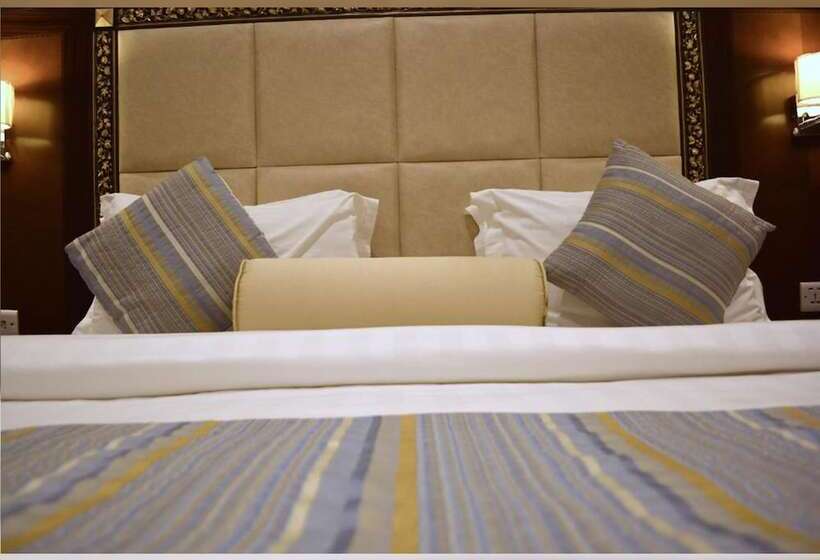 Fotos del hotel Tobal Al Hamra Hotel Apartments:  11