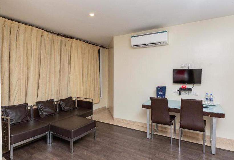 Fotos del hotel Vaccinated Staff Collection O 79149 Grace Residency Rk Salai:  15