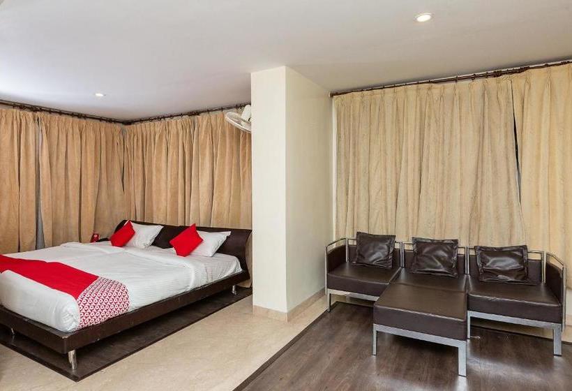 Fotos del hotel Vaccinated Staff Collection O 79149 Grace Residency Rk Salai:  10