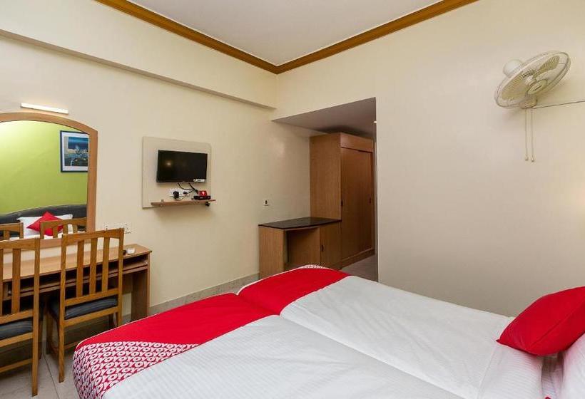 Fotos del hotel Vaccinated Staff Collection O 79149 Grace Residency Rk Salai:  8