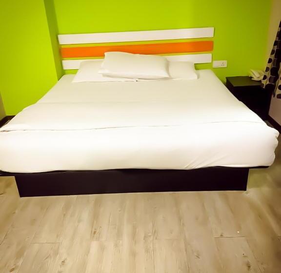 Fotos del hotel Red Orange:  17