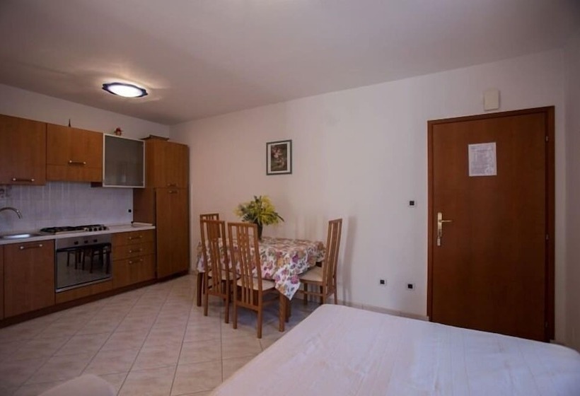 Fotos del hotel Villa Mara:  25