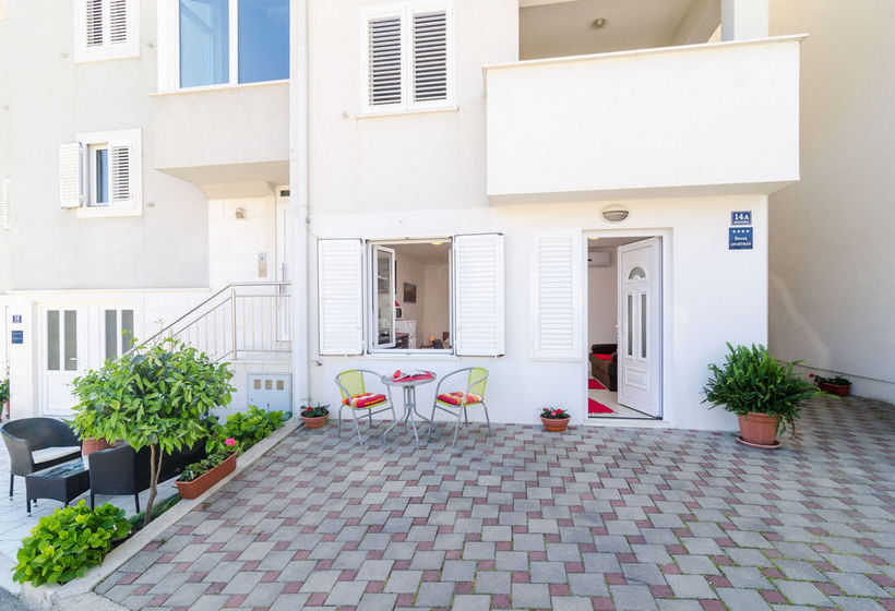 Fotos del hotel Apartments Ira:  12