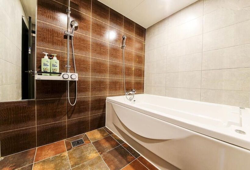 Fotos del hotel Elga:  13