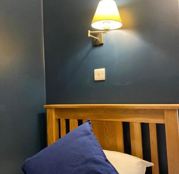 Fotos del hotel Brentwood Guest House:  24