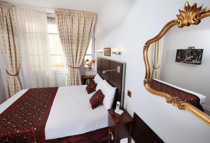 Fotos del hotel Des Celestins:  8