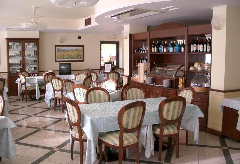 Fotos del hotel Stella 2000:  17