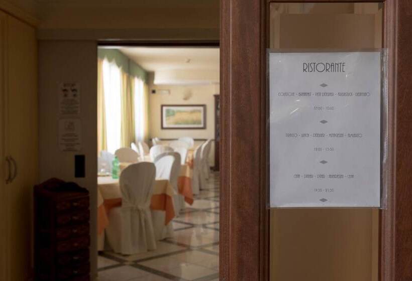 Fotos del hotel Stella 2000:  25