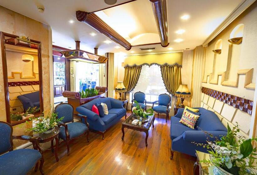 Fotos del hotel Comfort Hotel Suites:  20