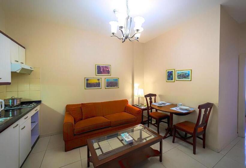 Fotos del hotel Comfort Hotel Suites:  23