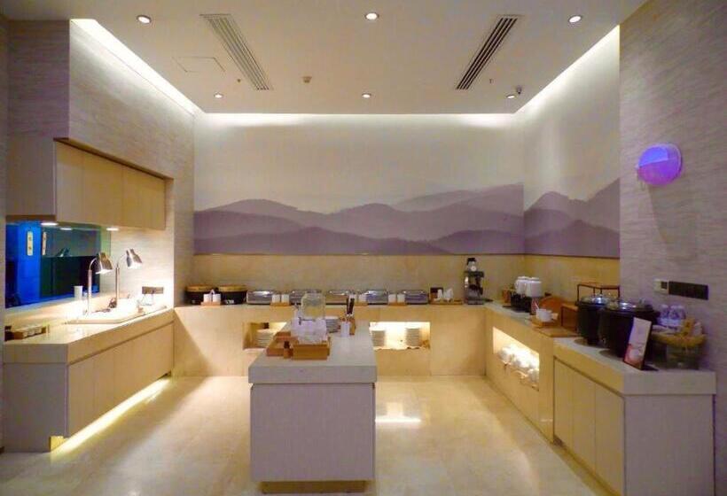 Fotos del hotel Ji Hotel Xi’an Feng Cheng Second Road:  6