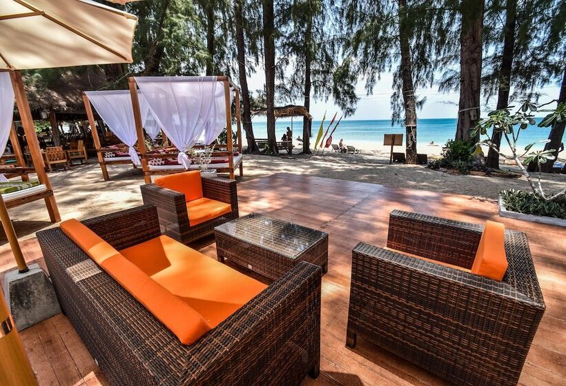 Fotos del hotel Long Beach Chalet:  7