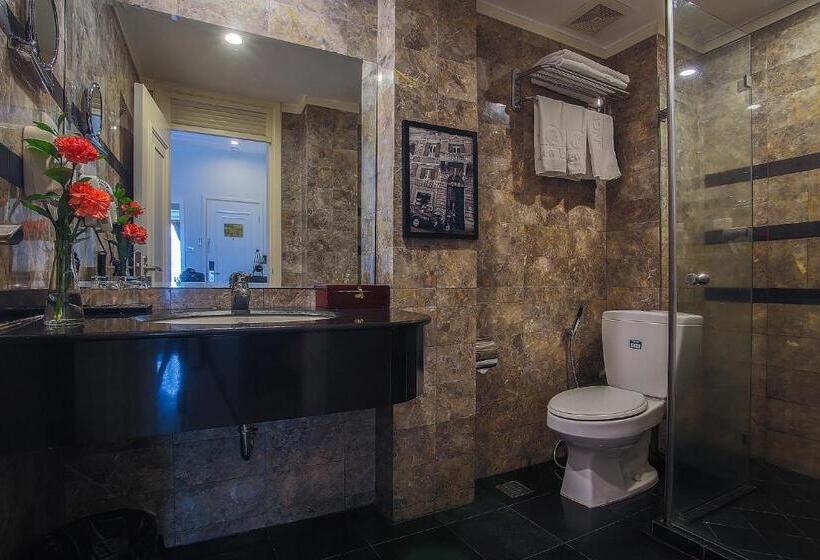 Fotos del hotel New Era  & Villa:  7