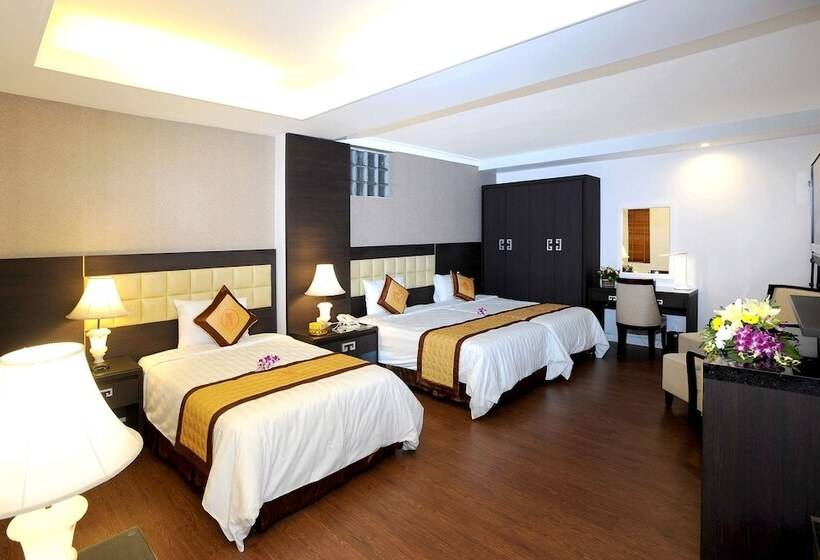 Fotos del hotel New Era  & Villa:  8