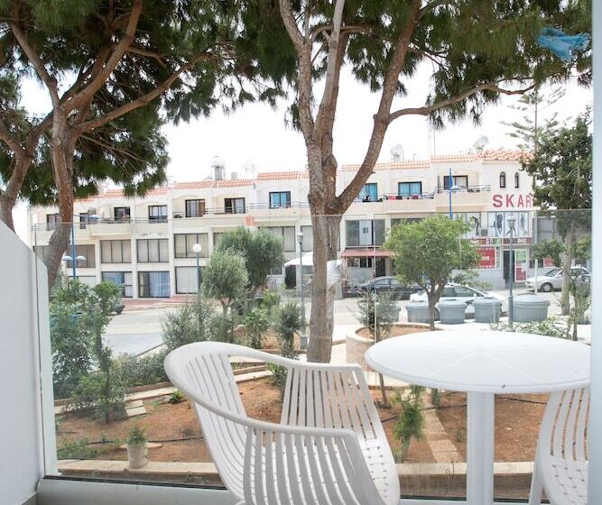 Fotos del hotel Flora Maria:  6