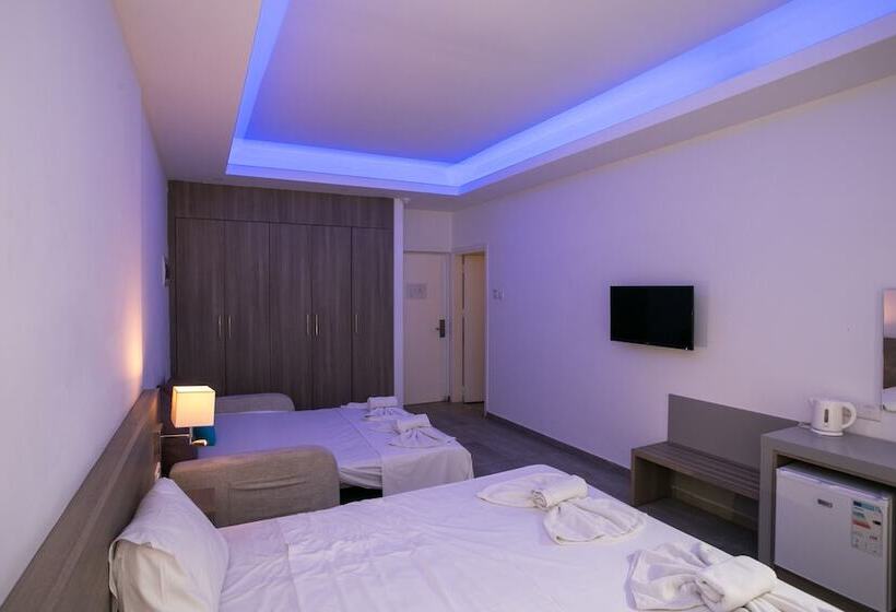 Fotos del hotel Flora Maria:  2