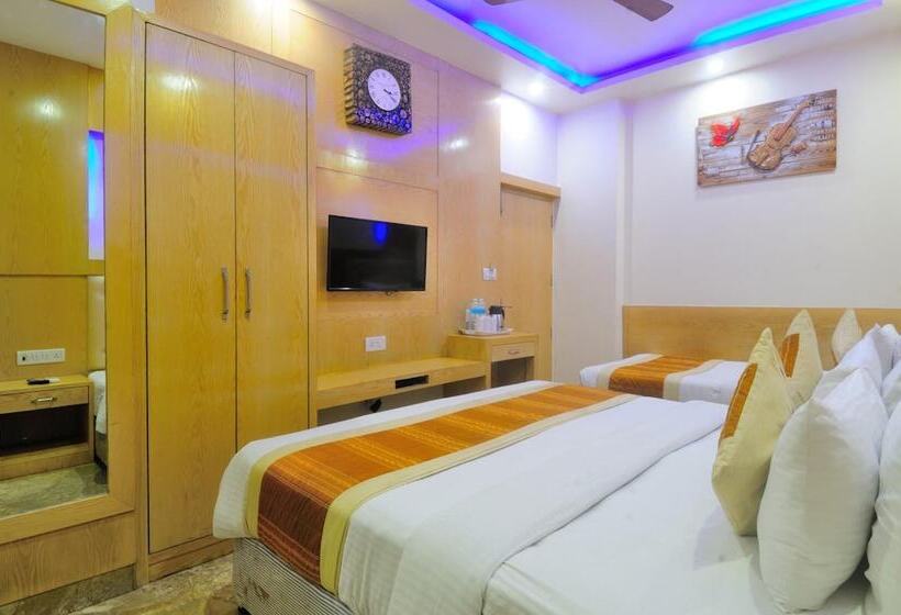 Fotos del hotel Prince Palace Deluxe By Check In Room:  22