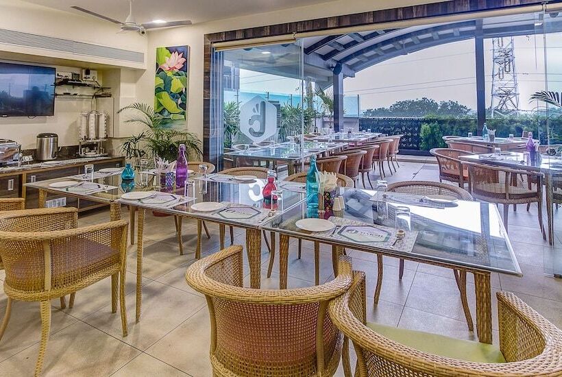 Fotos del hotel Treebo Trend Daksh Residency:  15