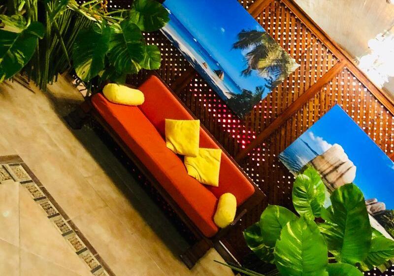 Fotos del hotel Cote D'or Lodge:  2