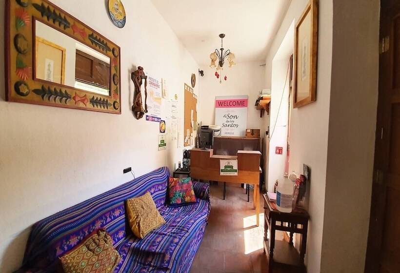 Fotos del hotel Al Son De Los Santos:  24