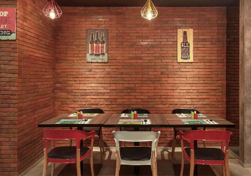 Fotos del hotel Ibis Styles Makassar Sam Ratulangi:  12