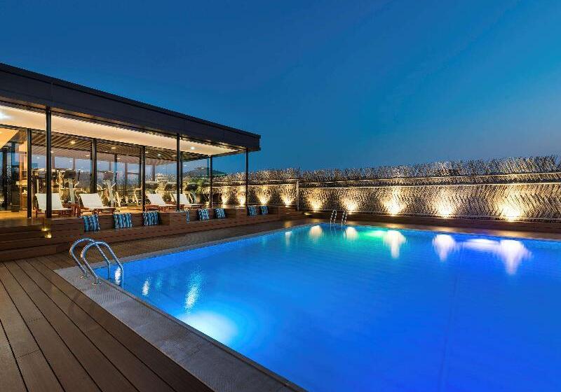 Novotel Shanghai Clover