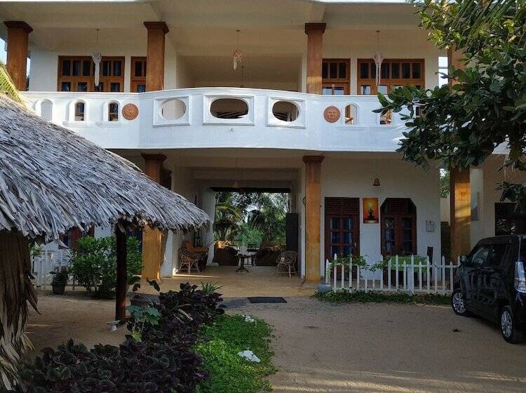 Fotos del hotel Asha Beach & Spa:  2