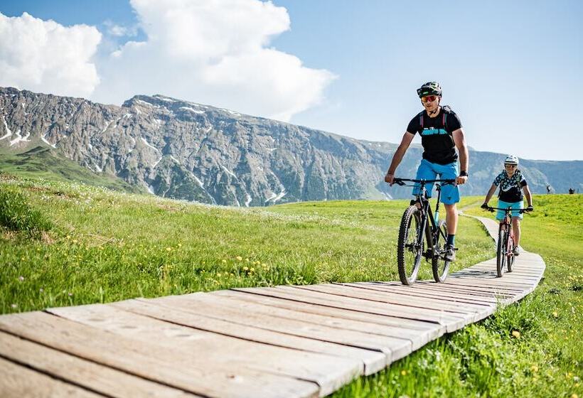 Fotos del hotel Stegerdellai:  14