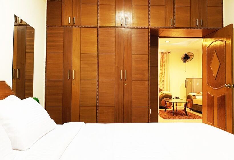 Fotos del hotel Wafi Suites By Rofeka Hospitality:  7