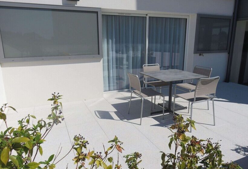 Fotos del hotel Apparthôtel Mer & Golf City Bassins à Flot:  10