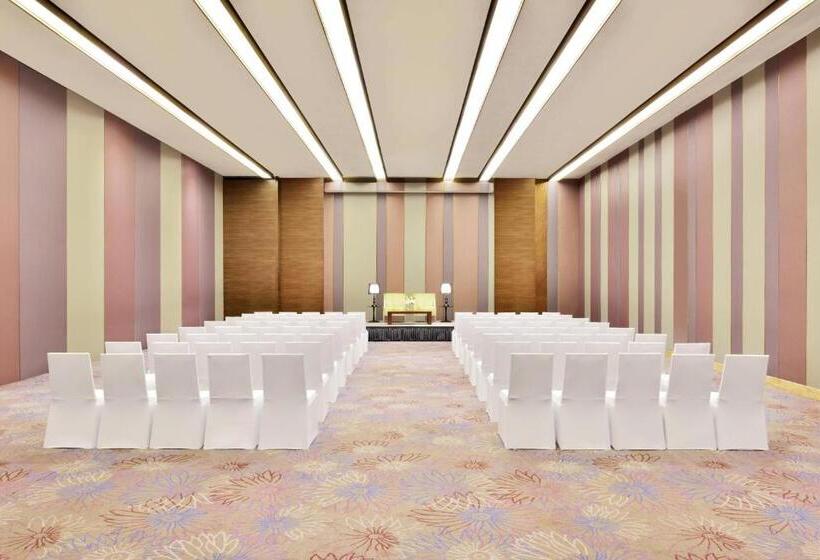 Fotos del hotel Courtyard By Marriott Bengaluru Outer Ring Road:  14