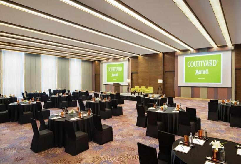 Fotos del hotel Courtyard By Marriott Bengaluru Outer Ring Road:  19