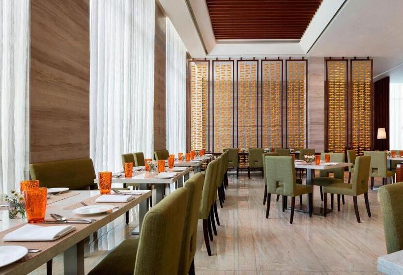 Fotos del hotel Courtyard By Marriott Bengaluru Outer Ring Road:  12