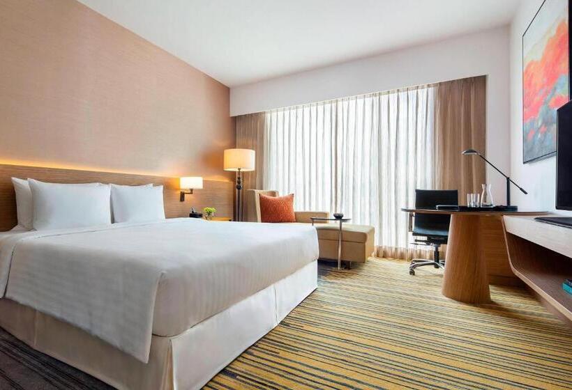 Fotos del hotel Courtyard By Marriott Bengaluru Outer Ring Road:  11