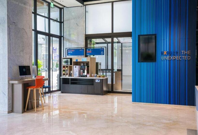 Fotos del hotel Holiday Inn Express Kaohsiung Love River, An Ihg:  16