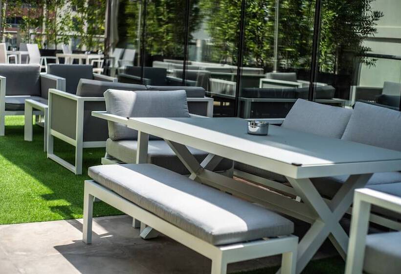 Fotos del hotel Signature 1  Tecom:  6