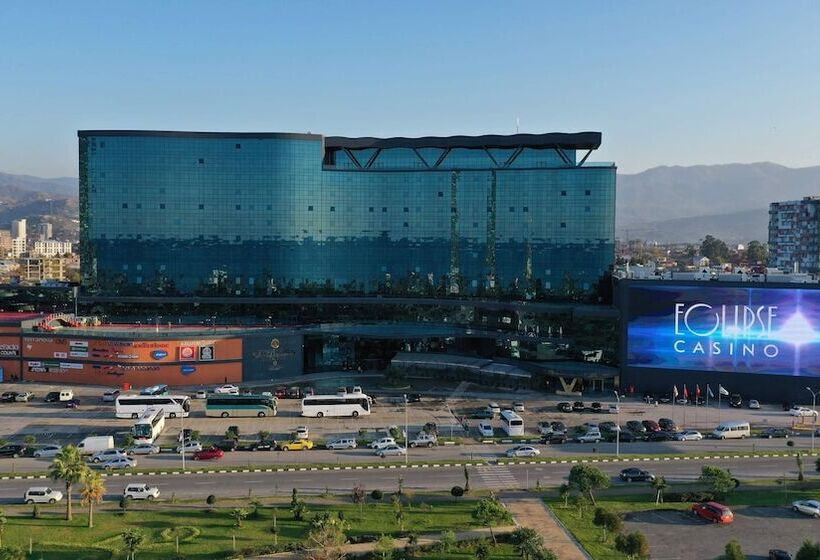 Fotos del hotel Euphoria Batumi Convention & Casino:  16