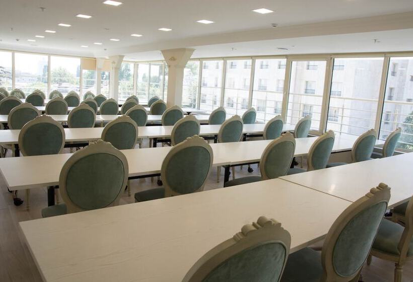 Fotos del hotel Bristol Central Park Hotel:  5