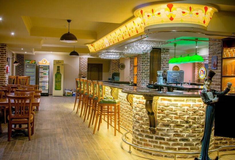 Fotos del hotel Bristol Central Park Hotel:  11