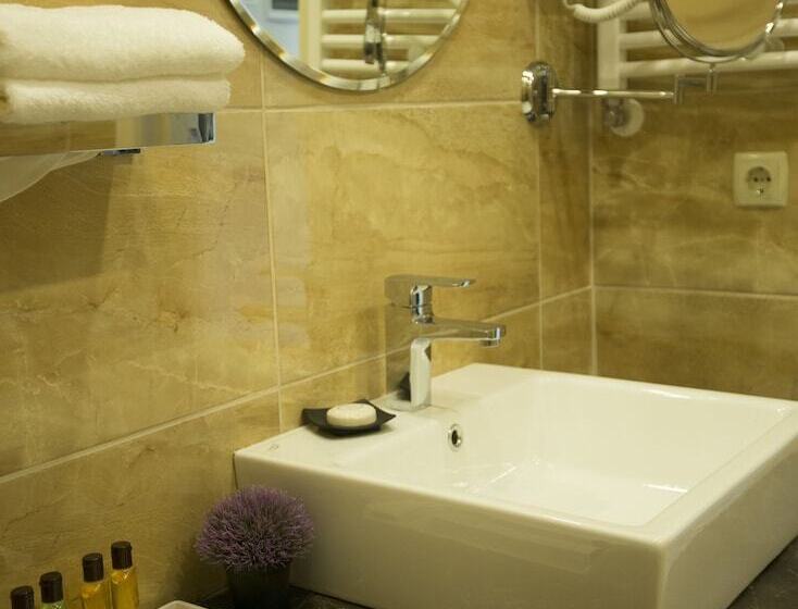 Fotos del hotel Bristol Central Park Hotel:  12