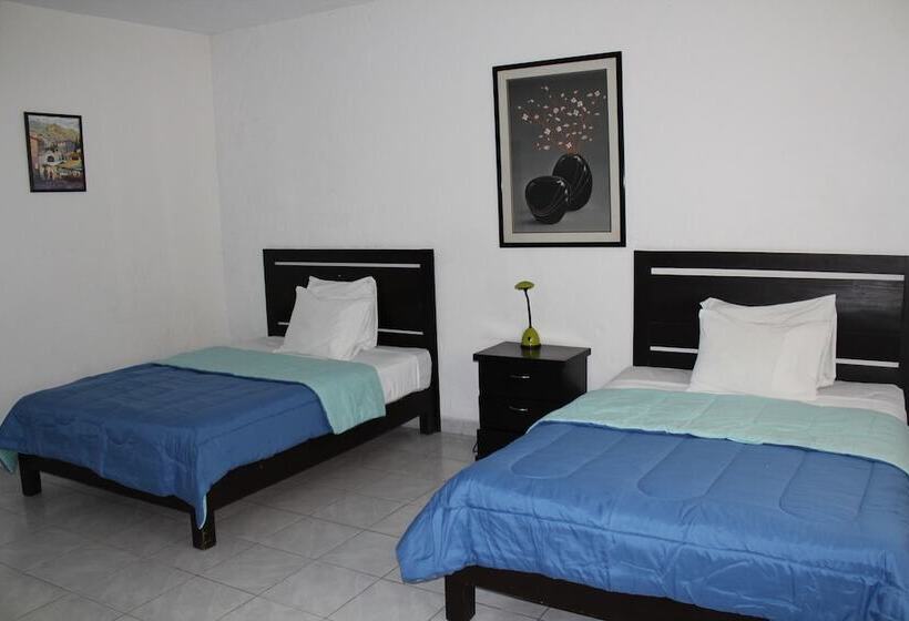 Fotos del hotel Villas Cuernavaca:  2