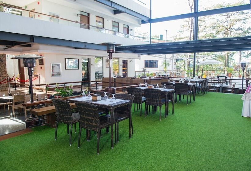 Fotos del hotel Grand Sierra Pines Baguio:  3