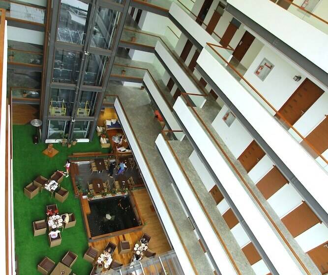 Fotos del hotel Grand Sierra Pines Baguio:  14