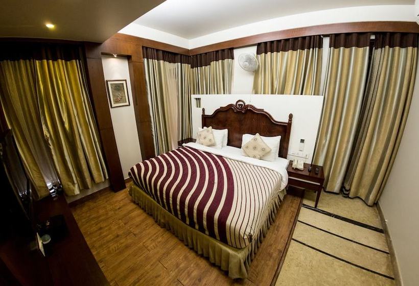 Fotos del hotel A&m Ressidency:  7